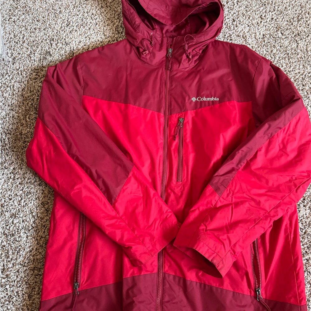 Columbia Men's Two-Tone Red Performance Jacket
